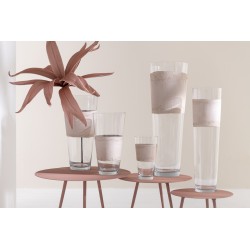 Set de 3 tables gigognes en métal rose 56x56x44.5 cm